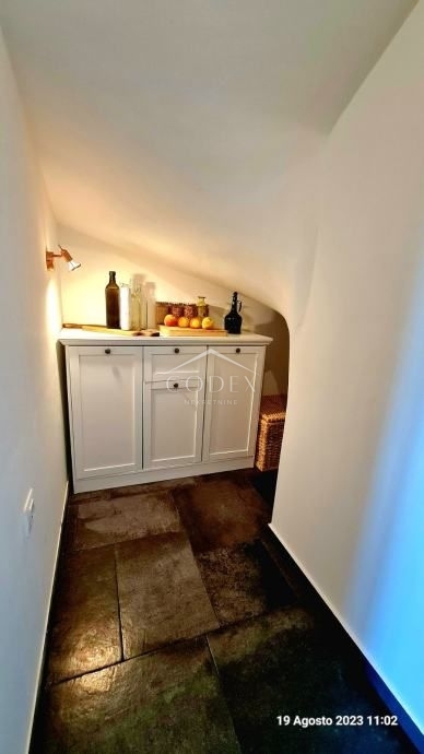 Barban - čudovita vila z bazenom