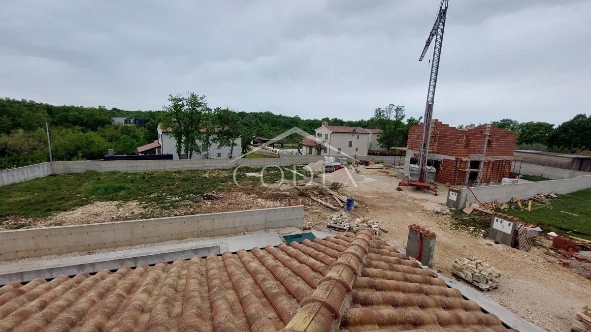 Svetvinčenat - zemljišče takoj pripravljeno za gradnjo