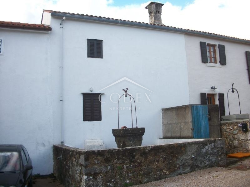 Kras – prodaja hiše na Krku