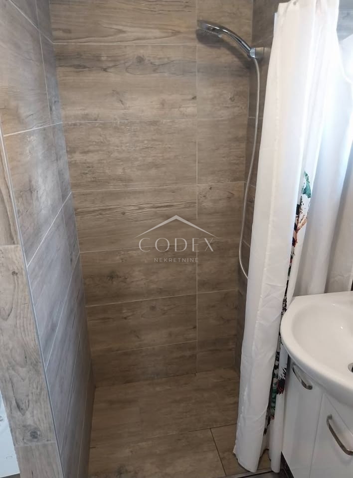 Omišalj - hiša v starem mestnem jedru