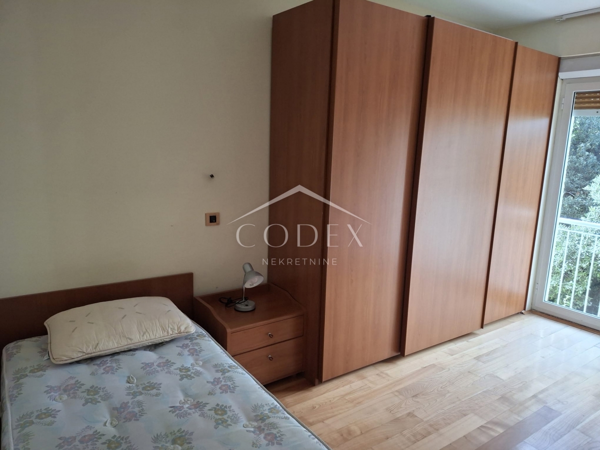 Stanovanje Rab, 63m2