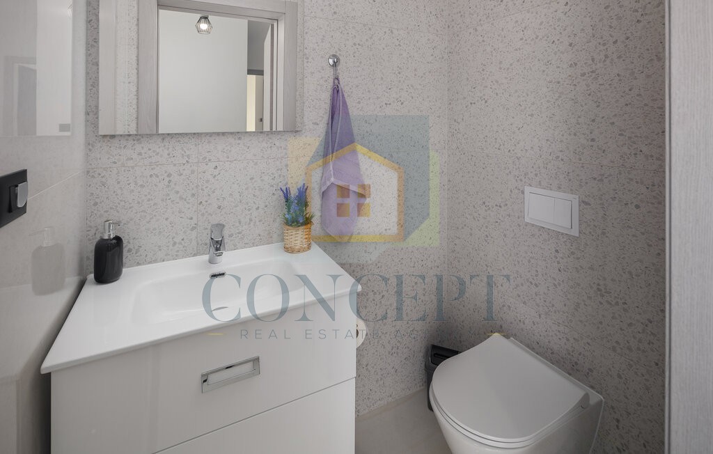 Poreč, okolica, moderna luksuzna vila s bazenom, 12 km od morja