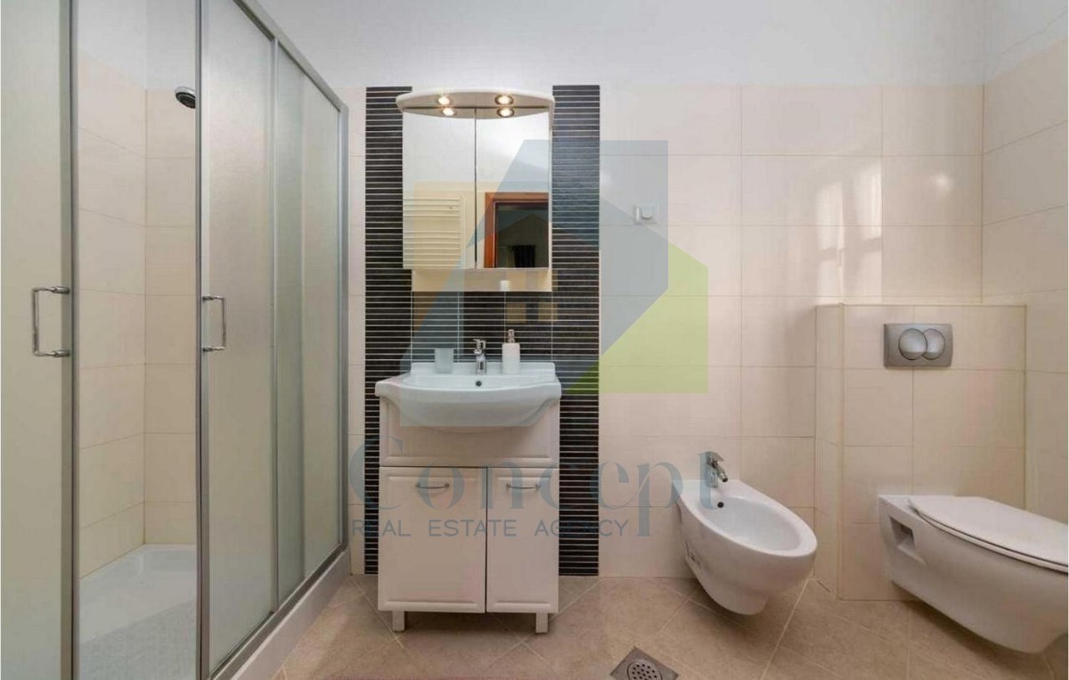 Poreč, okolica, Kamena, samostojeća kuća s bazenom in pogledom na morje