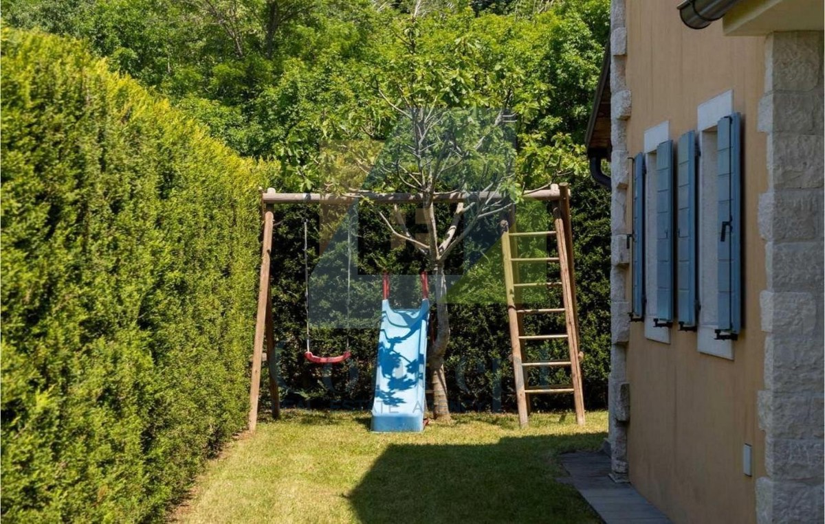 Poreč, okolica, Kamena, samostojeća kuća s bazenom in pogledom na morje