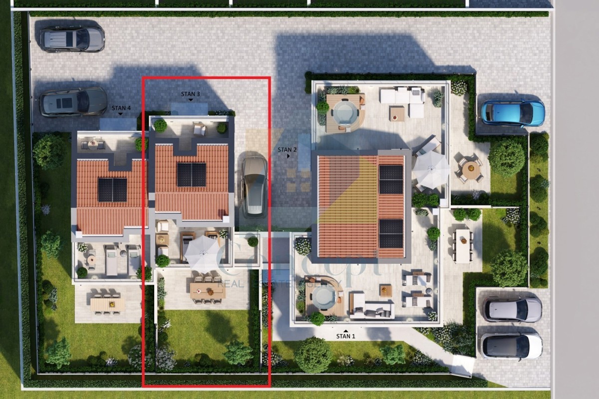 Poreč, Hiša v vrsti na atraktivni lokaciji 2 km od morja