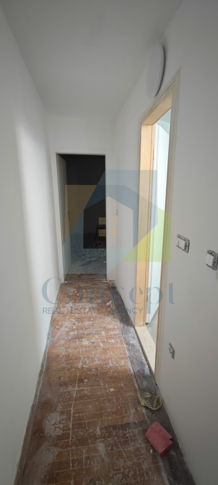 Poreč, center, hiša za prenovo v starem mestnem jedru, 40 m od morja.