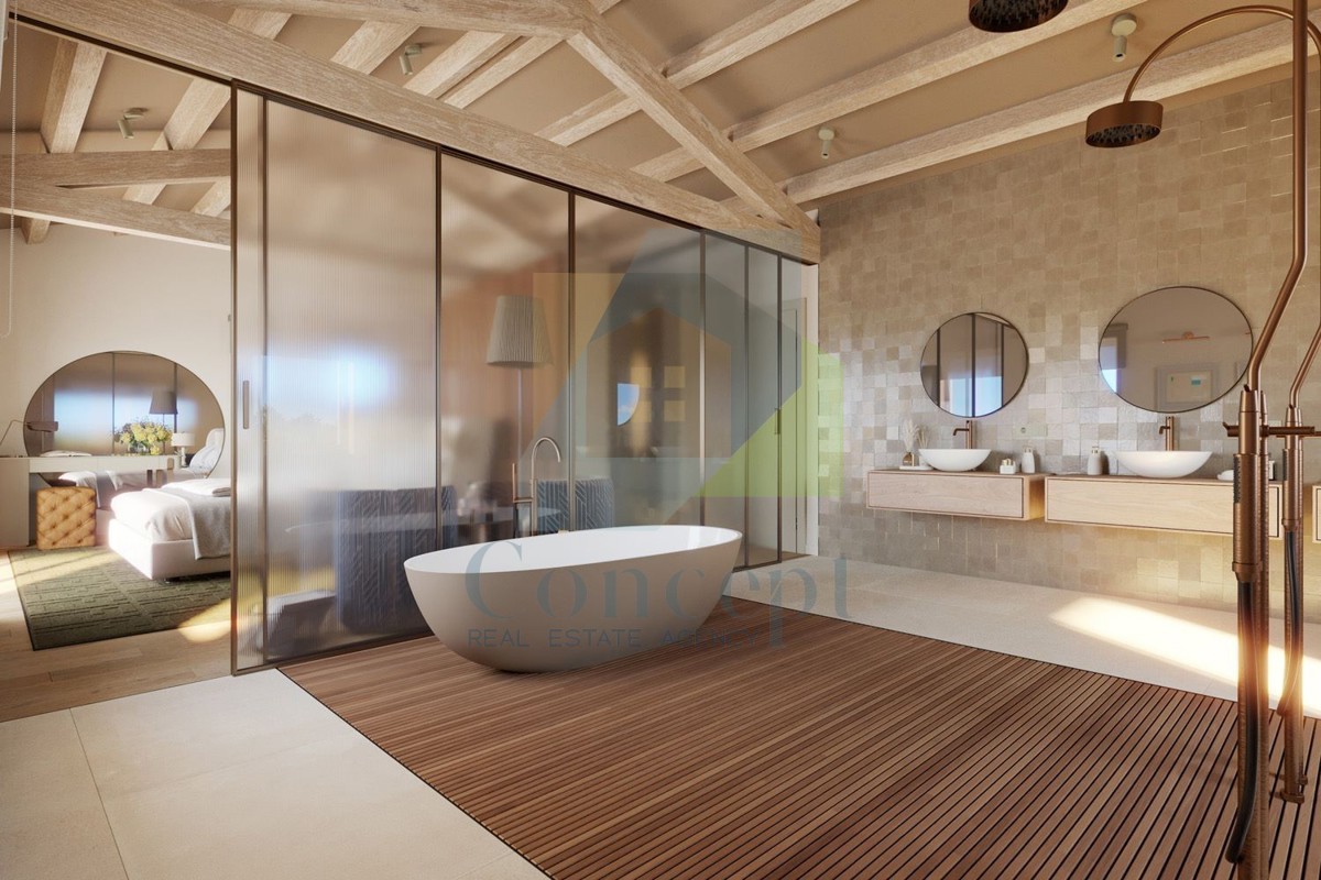 The translated title in Slovenian is: