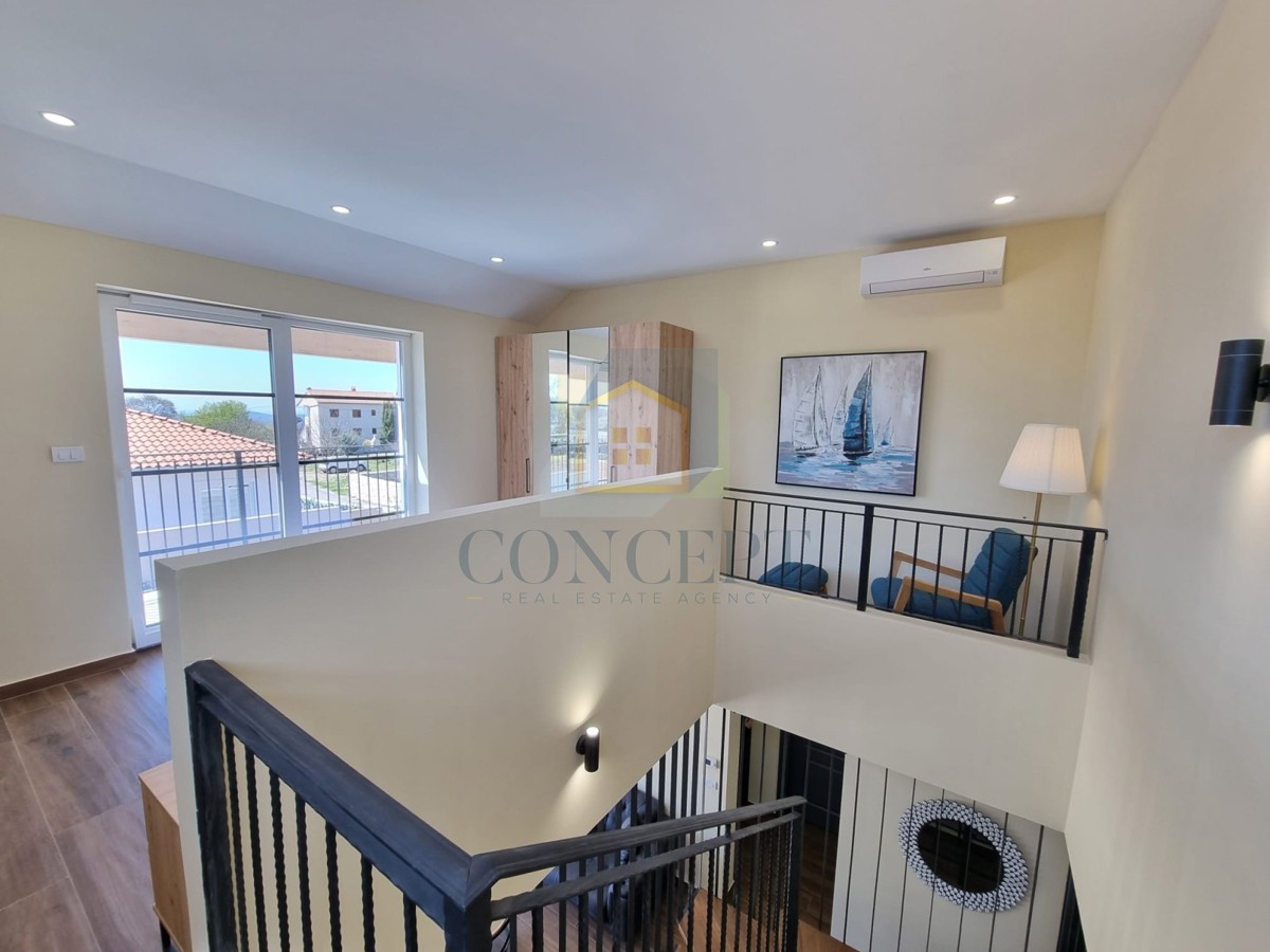 Rovinj, Kanfanar, okolica, Samostojeća kuća s bazenom i dodatnim studio apartmanom, 20 km od morja