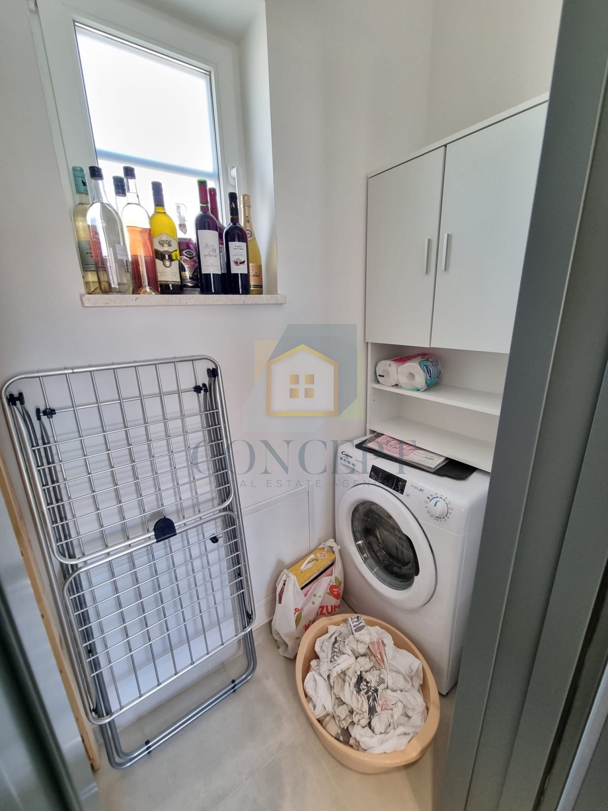 Rovinj, Kanfanar, okolica, Samostojeća kuća s bazenom i dodatnim studio apartmanom, 20 km od morja