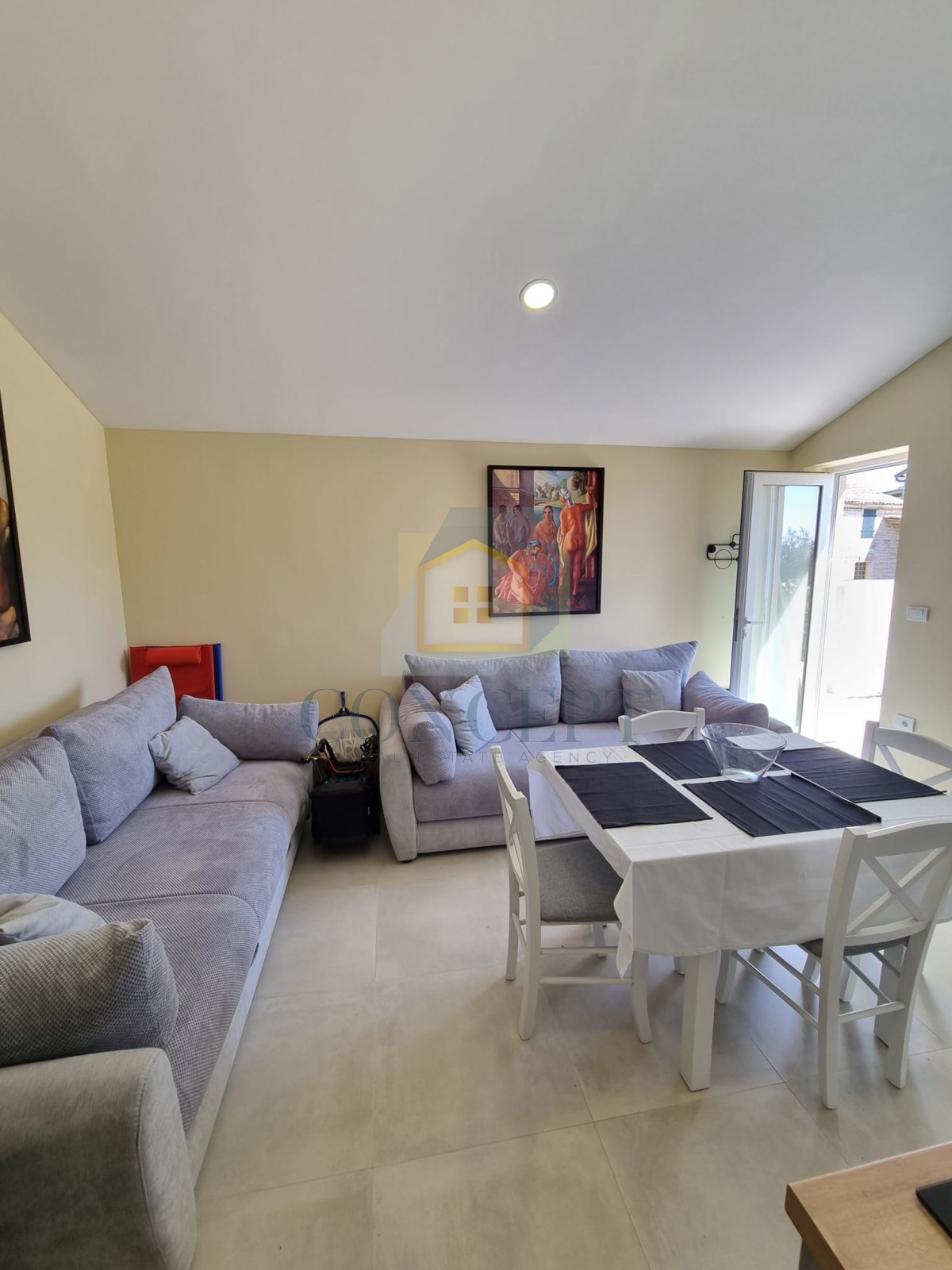 Rovinj, Kanfanar, okolica, Samostojeća kuća s bazenom i dodatnim studio apartmanom, 20 km od morja