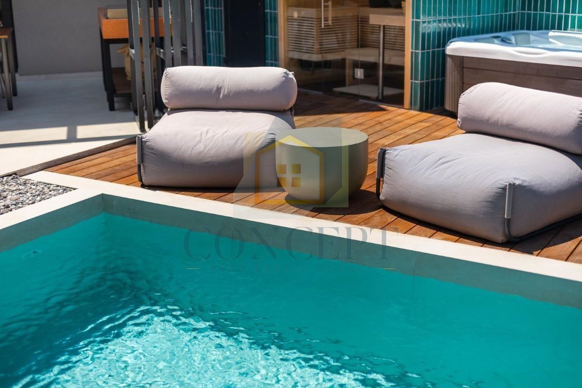 Poreč, Vižinada, Renovirana kamnita hiša s bazenom, 16 km od morja