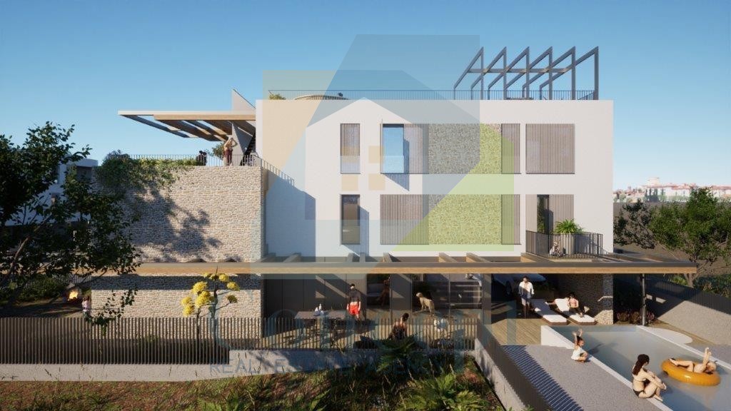 Umag, okolica, Gradbena zemljišča s gradbenim dovoljenjem 500 m od morja