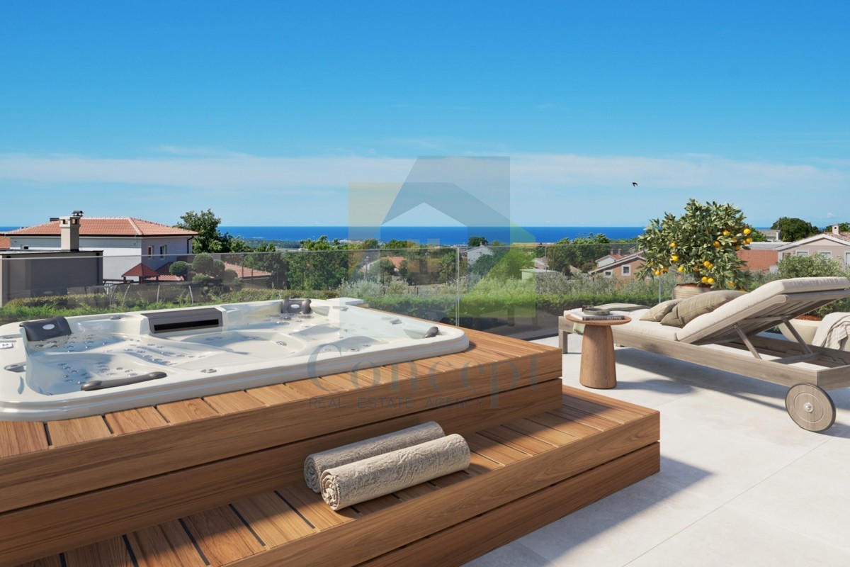 Poreč okolica, Luksuzna dvojna hiša s pogledom na morje, 10 km od morja