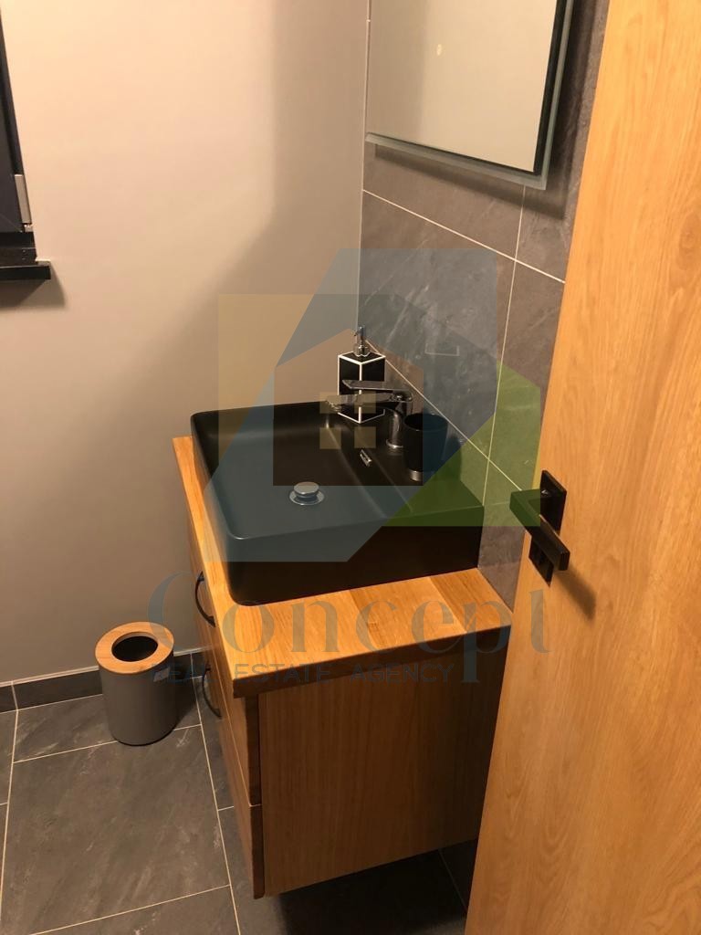 Poreč, okolica, Lepa urejena dvojna hiša, 4 km od Poreča