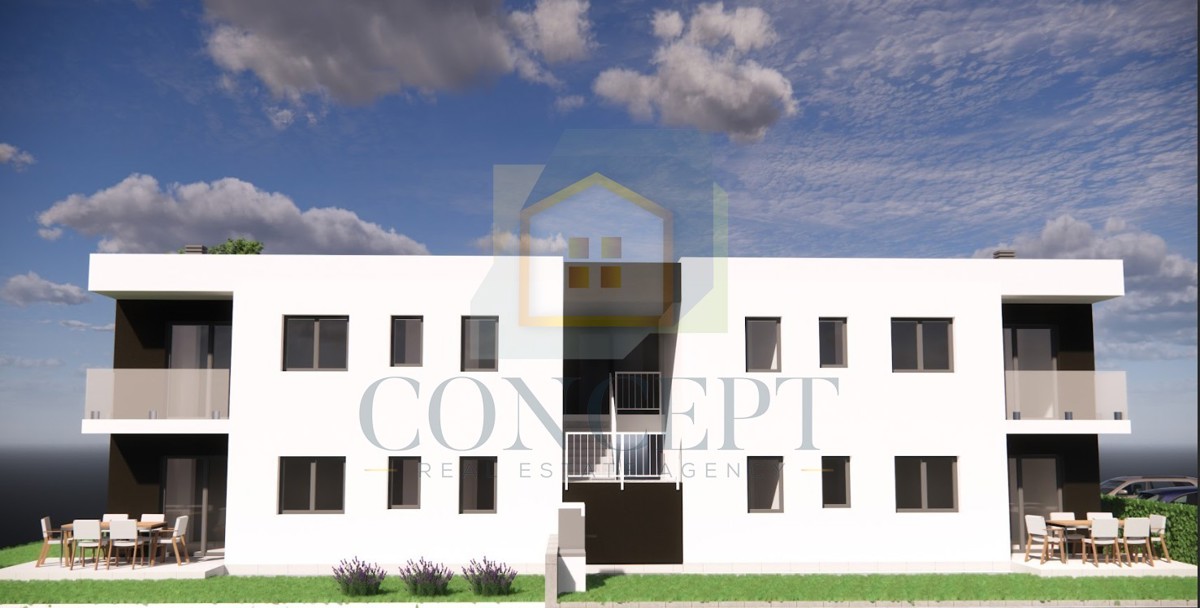 Poreč, uža okolica, Stan v 1. nadstropju na odlični lokaciji, 1,5 km od morja