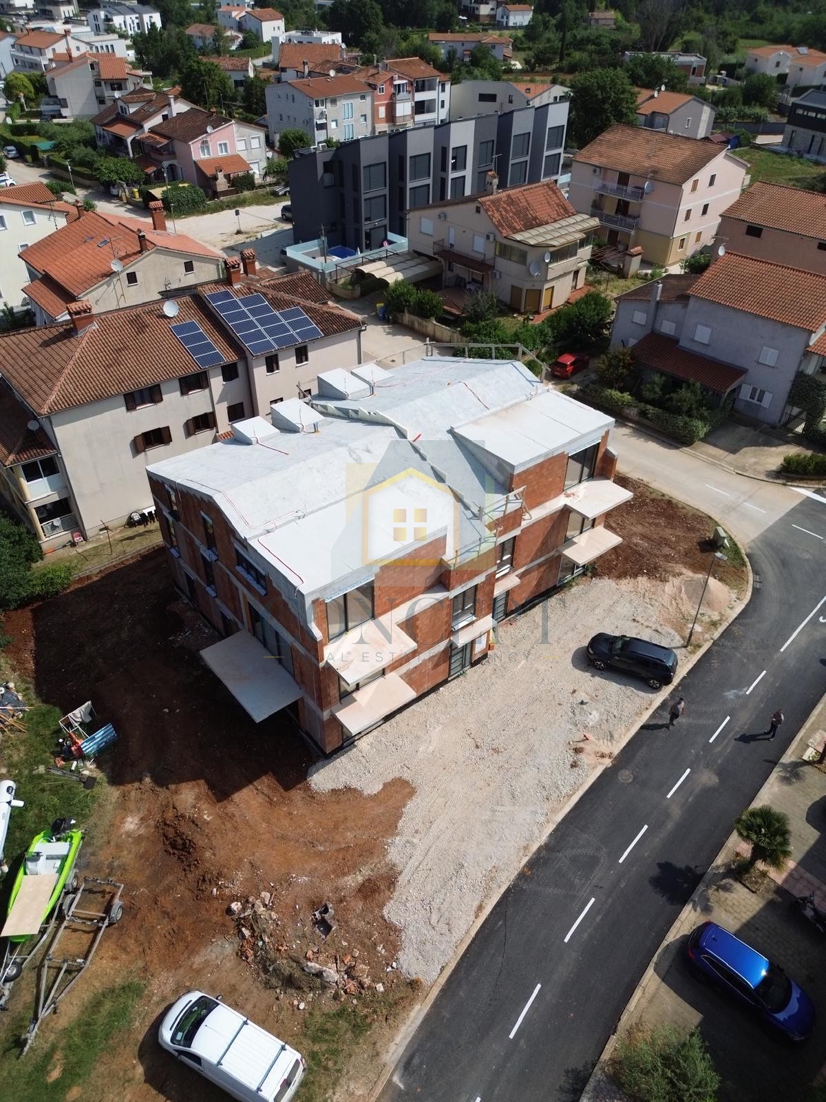 Poreč, Vrsar, okolica, Luksuzno stanovanje v 2. nadstropju, 500 m od morja