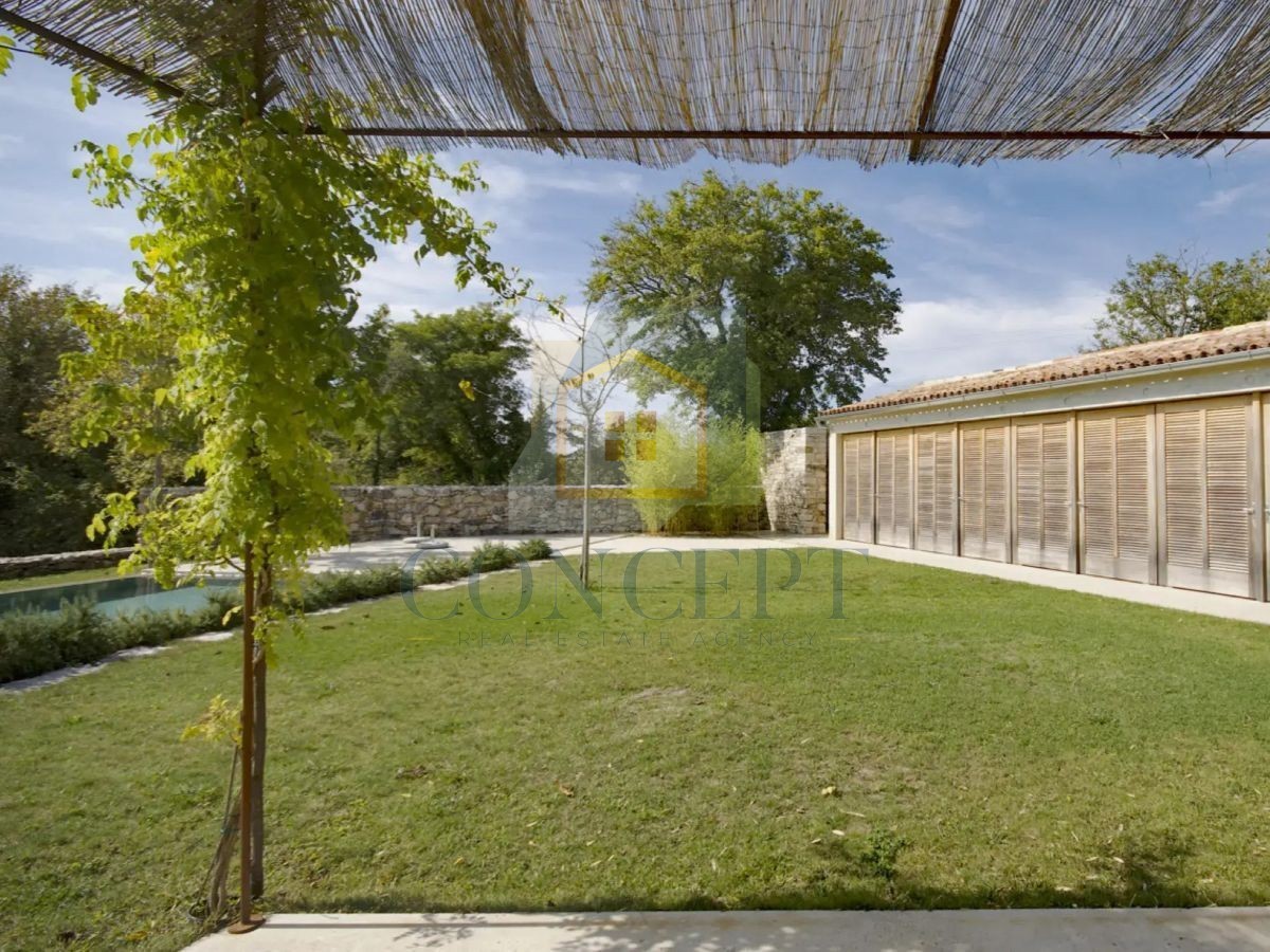 Buje, okolica, Luksuzno beneško posestvo na čudoviti lokaciji