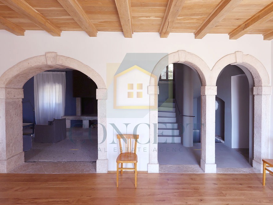 Buje, okolica, Luksuzno beneško posestvo na čudoviti lokaciji