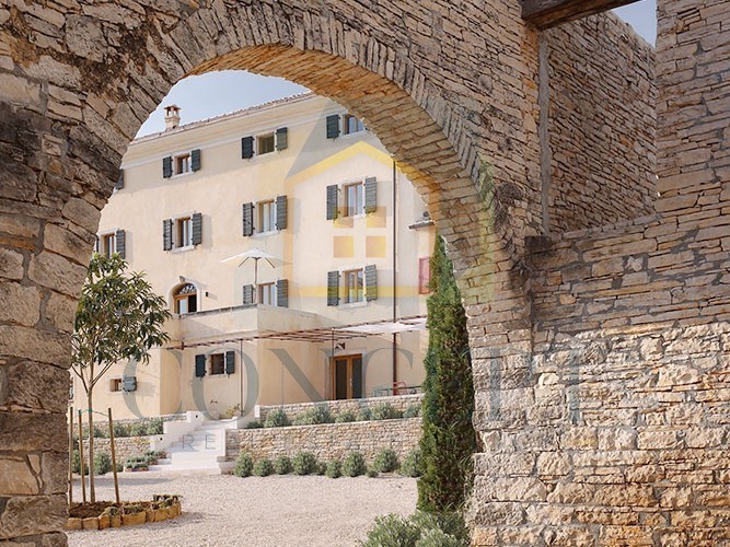 Buje, okolica, Luksuzno beneško posestvo na čudoviti lokaciji