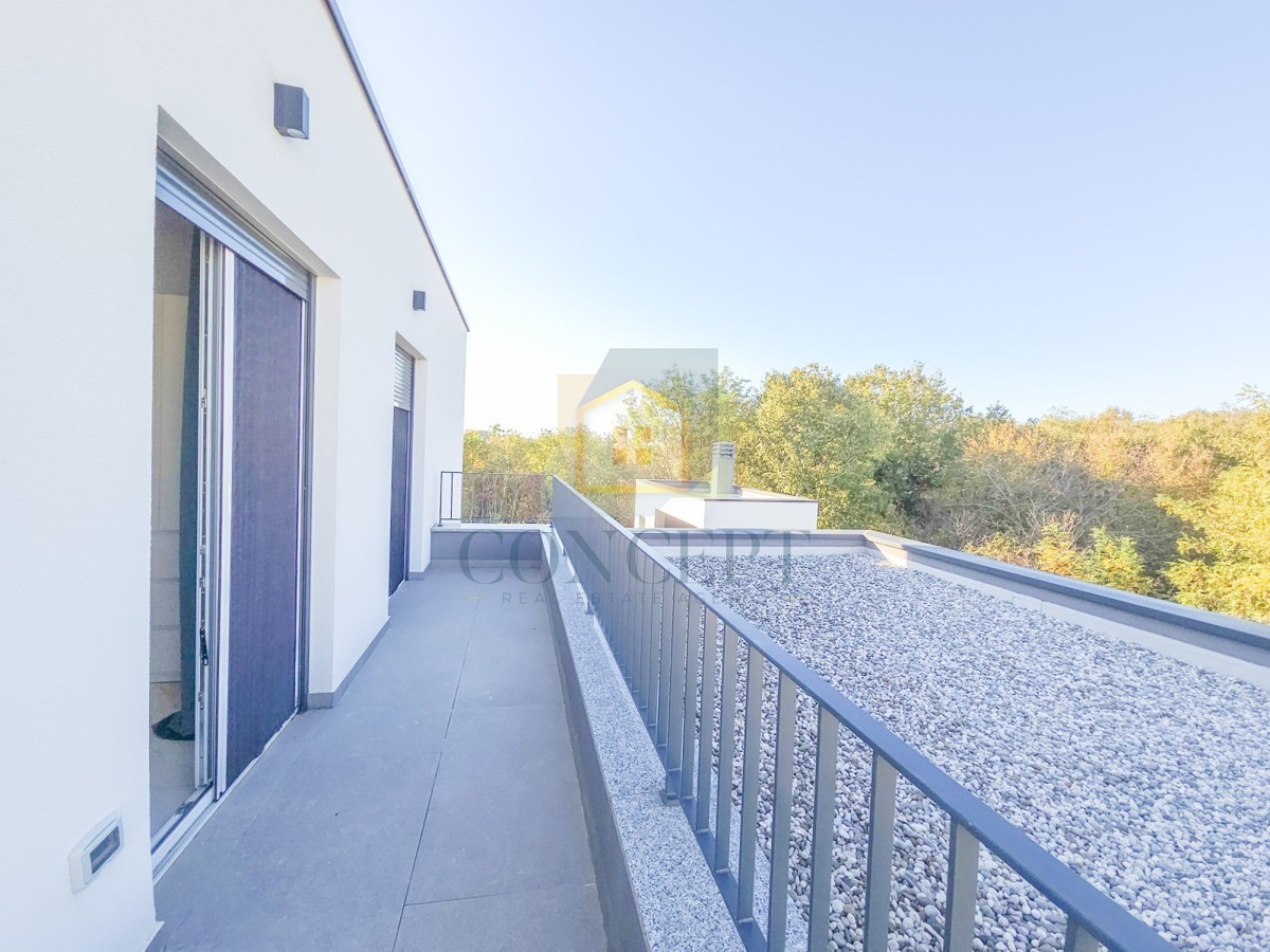 Poreč, okolica, moderna luksuzna vila s bazenom, 12 km od morja