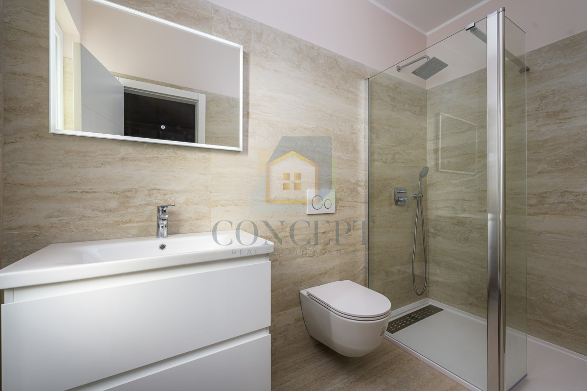 Poreč, Stan s 3 spalnice na luksuzni lokaciji, 500 m od morja