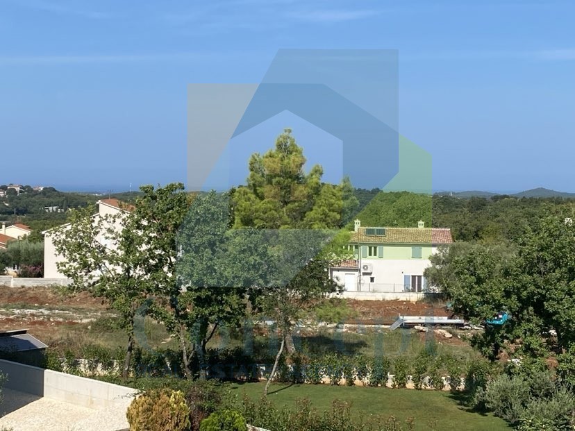 Poreč, Vrsar, okolica, Samostoječa hiša s 4 stanovanjske enote in pogledom na morje, 5 km od morja