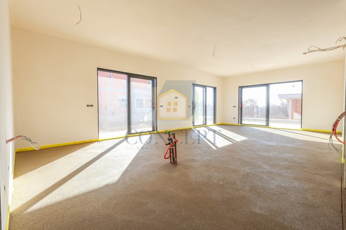 Poreč, okolica, moderna, luksuzna vila s bazenom, 12 km od morja