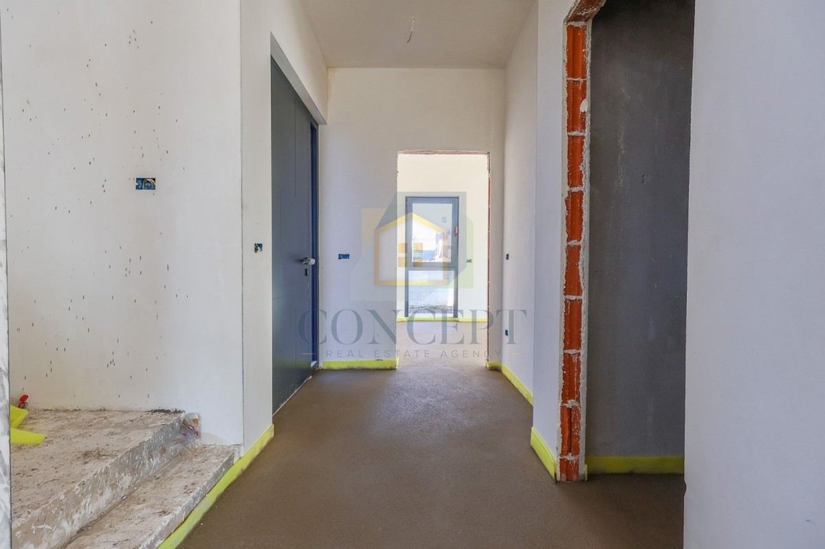 Poreč, okolica, moderna, luksuzna vila s bazenom, 12 km od morja