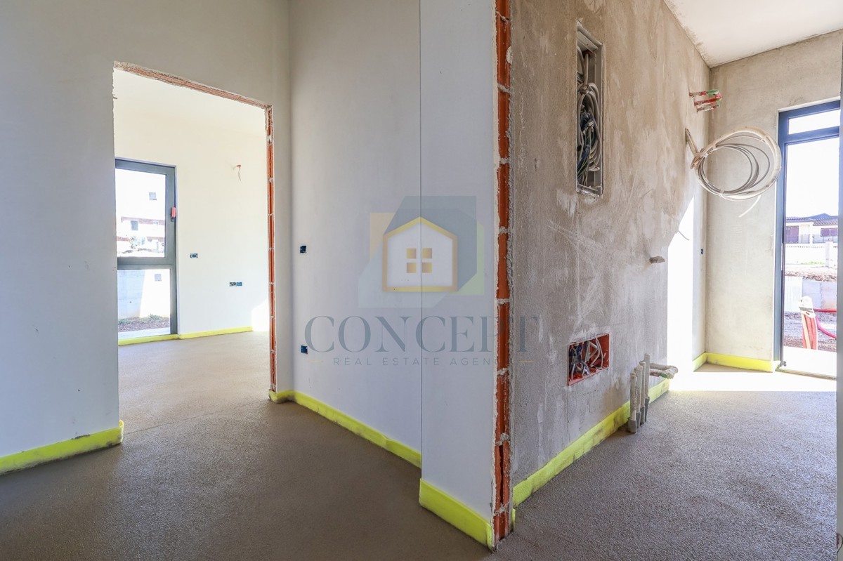 Poreč, okolica, moderna, luksuzna vila s bazenom, 12 km od morja