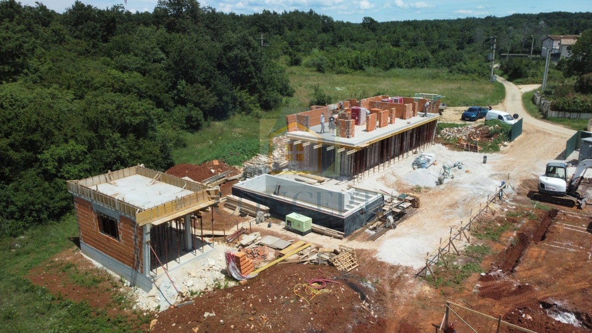 Poreč, okolica, moderna, luksuzna vila s bazenom, 12 km od morja