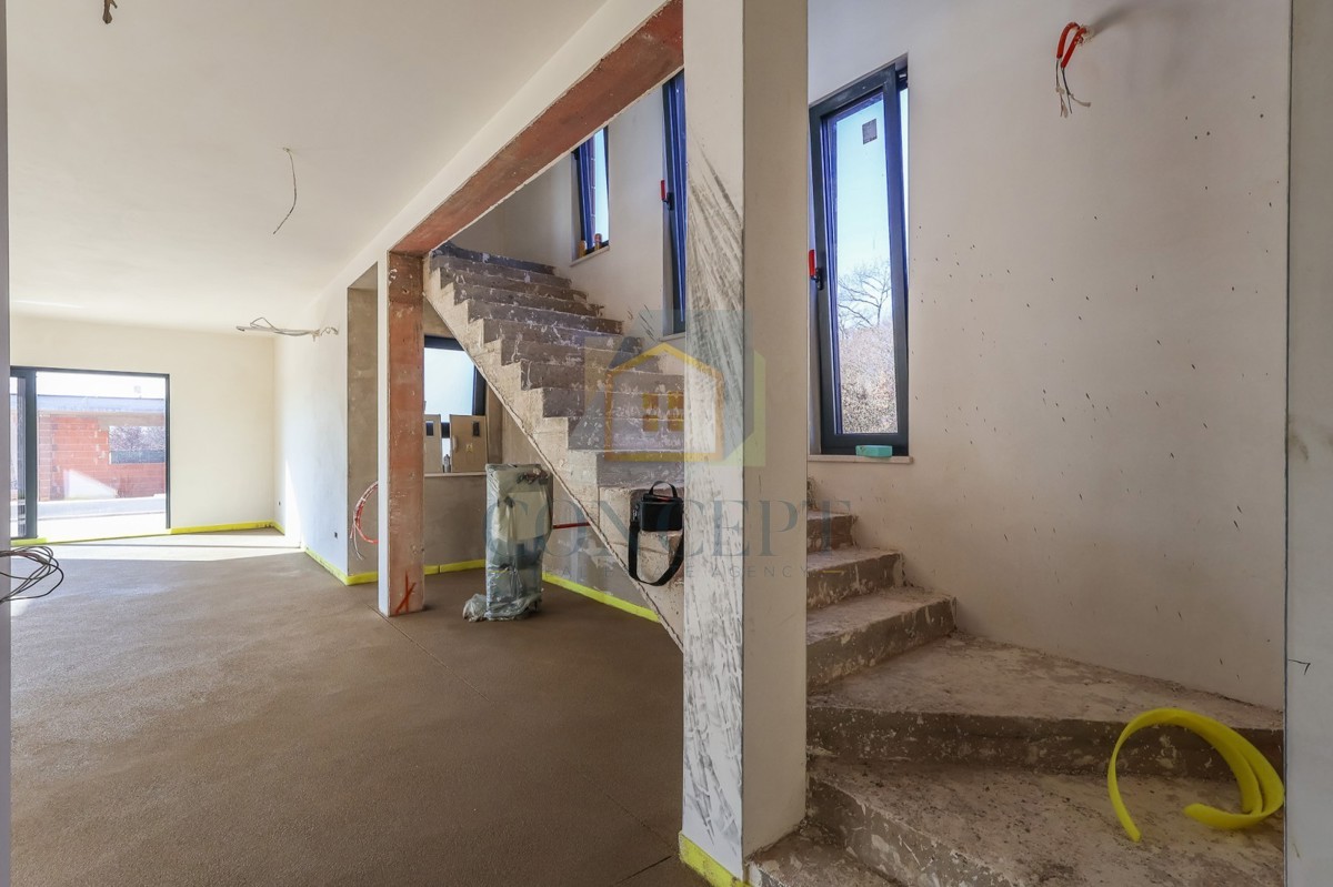 Poreč, okolica, moderna, luksuzna vila s bazenom, 12 km od morja