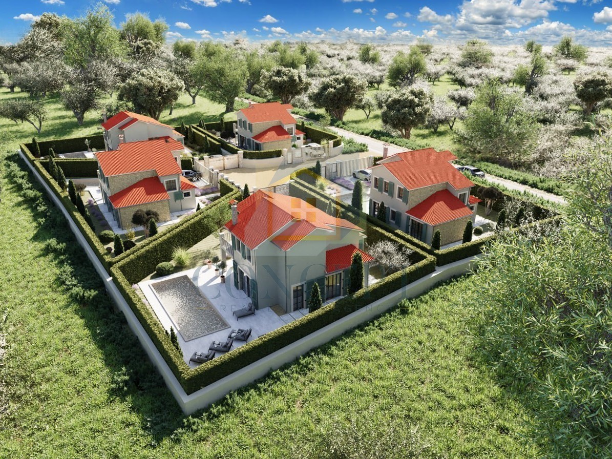 Poreč, Tinjan, okolica, Hiša s bazenom v ekskluzivnem kompleksu, 20 km od morja