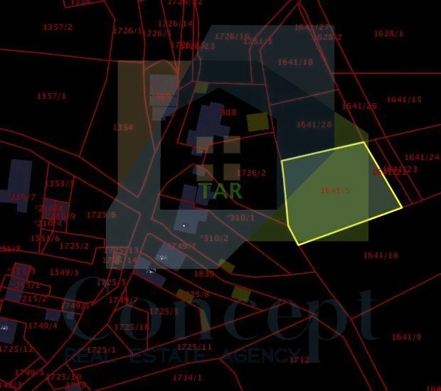 Poreč, Tar - EKSKLUZIVA AGENCIJE - Gradbena zemljišča na robu urbanizacije, 3 km od morja