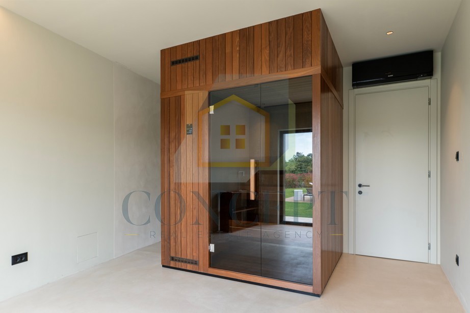 Poreč, okolica, čudovita moderna vila s bazenom in vrtom, 7 km od morja