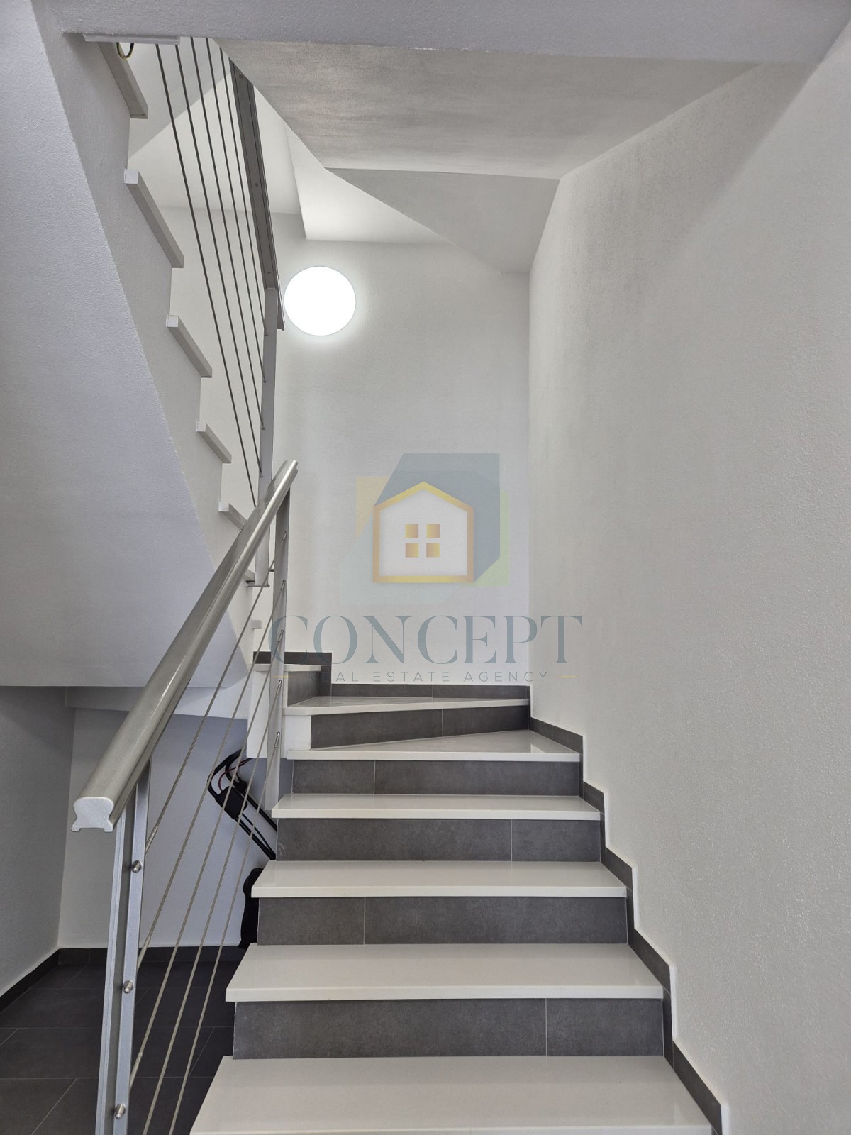 Poreč, okolica, Stan na 2. nadstropju s 2 spalnici, 7 km od morja