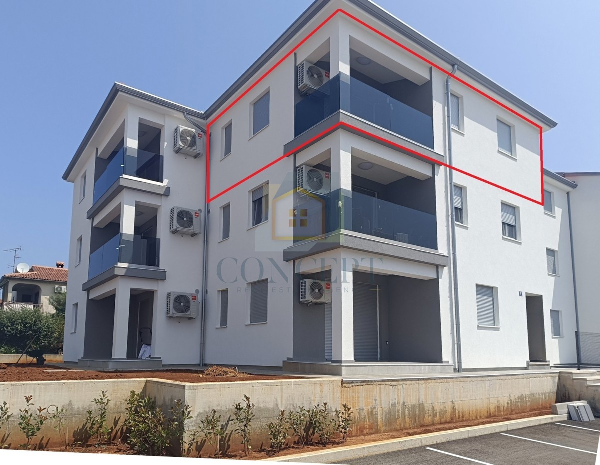 Poreč, okolica, Stan na 2. nadstropju s 2 spalnici, 7 km od morja