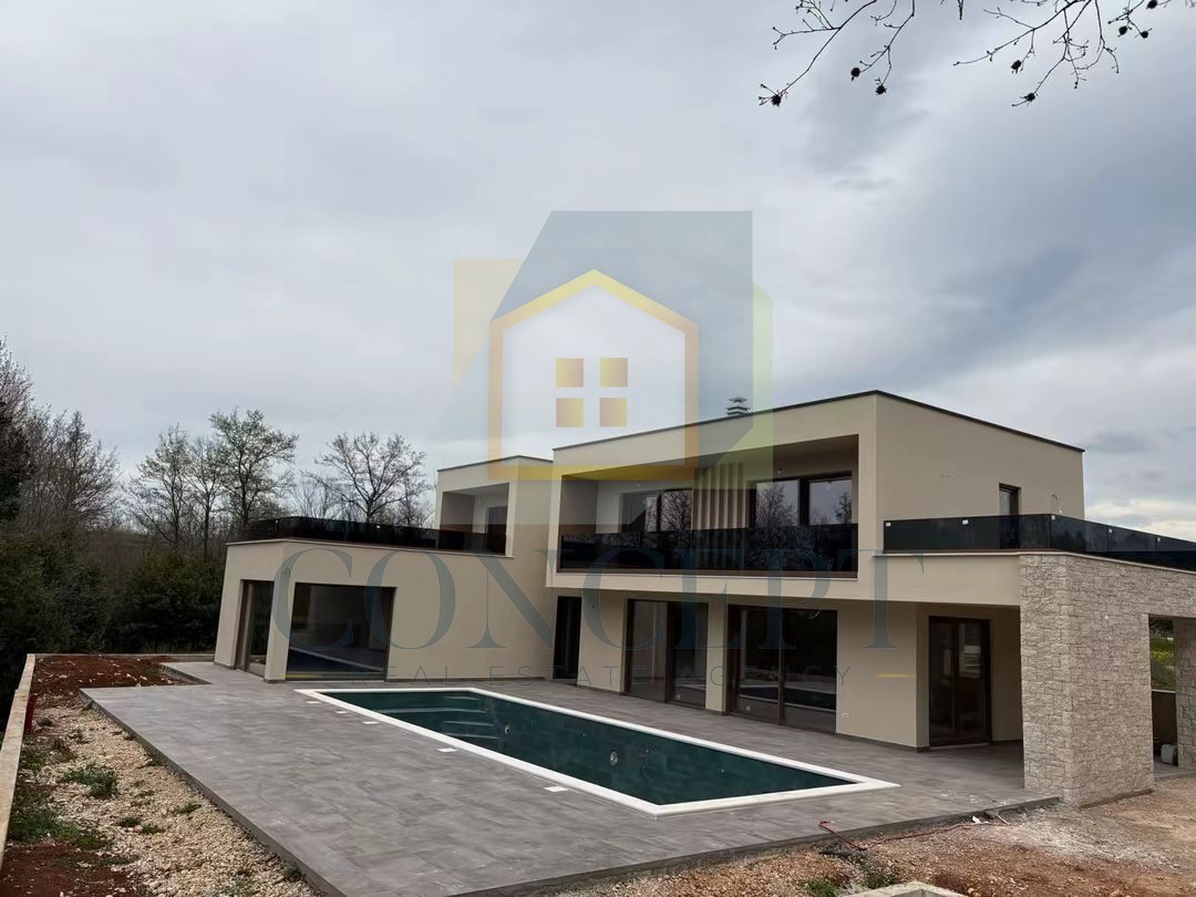 Poreč, okolica, moderna, luksuzna hiša na mirni lokaciji, 10 km od morja