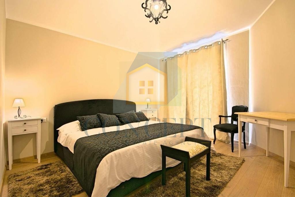 Poreč, okolica, Čudovita hiša s bazenom na mirni lokaciji, 5 km od morja