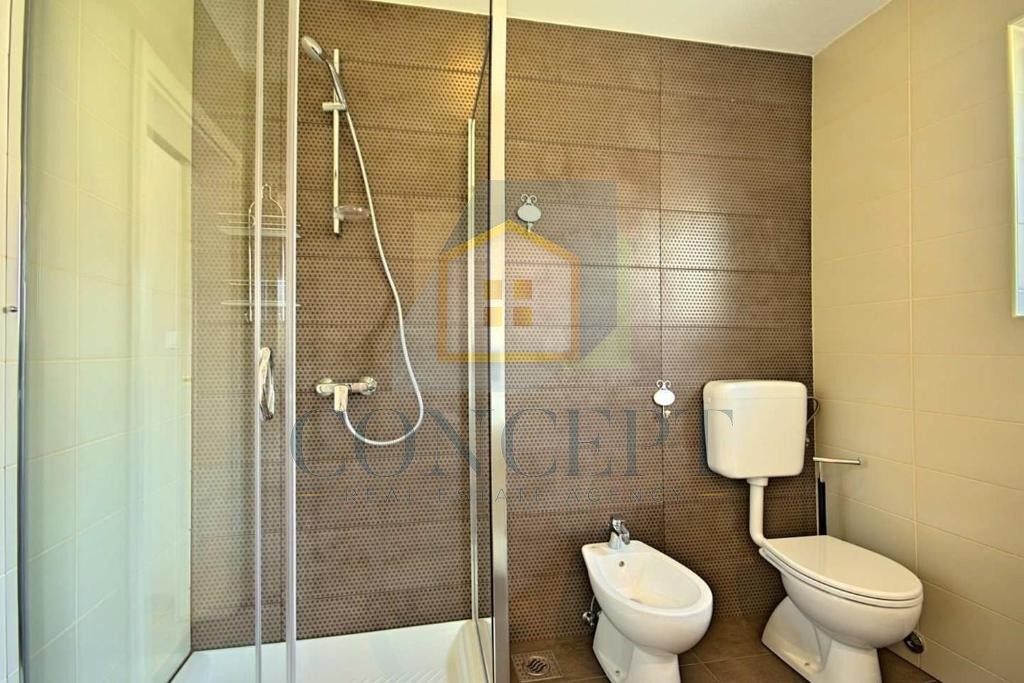 Poreč, okolica, Čudovita hiša s bazenom na mirni lokaciji, 5 km od morja