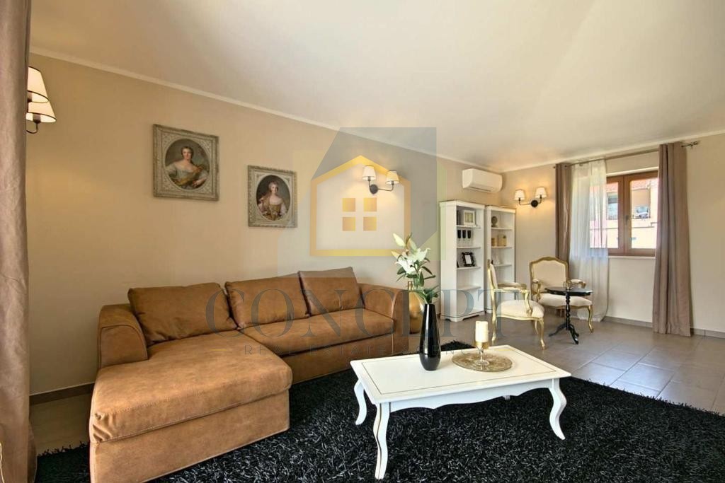 Poreč, okolica, Čudovita hiša s bazenom na mirni lokaciji, 5 km od morja