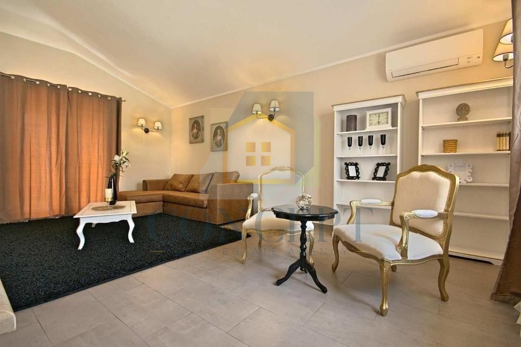 Poreč, okolica, Čudovita hiša s bazenom na mirni lokaciji, 5 km od morja