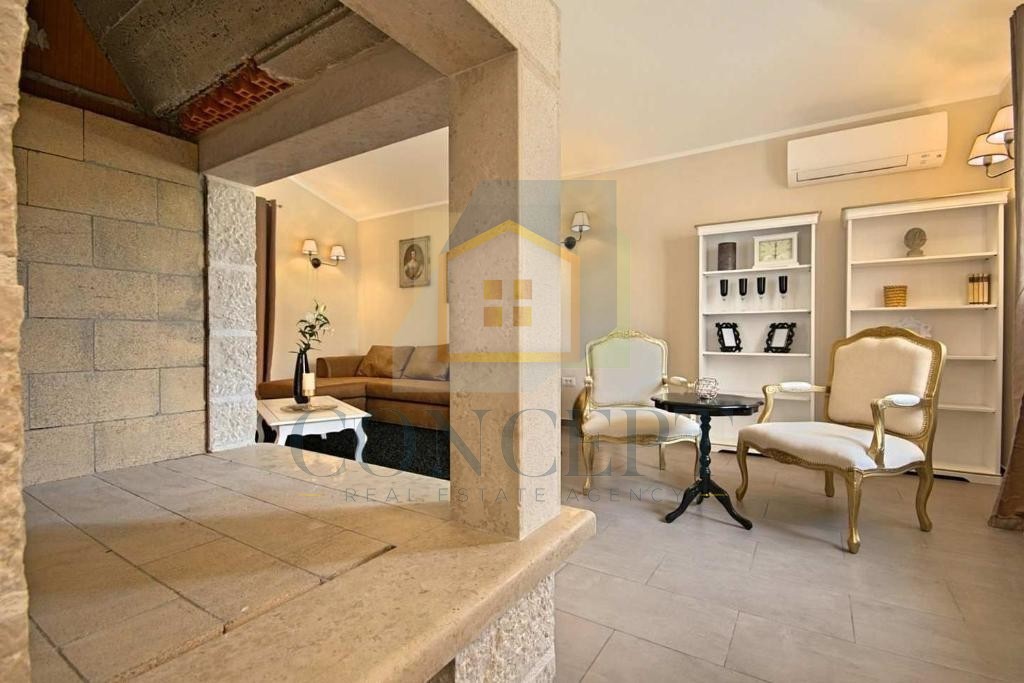 Poreč, okolica, Čudovita hiša s bazenom na mirni lokaciji, 5 km od morja