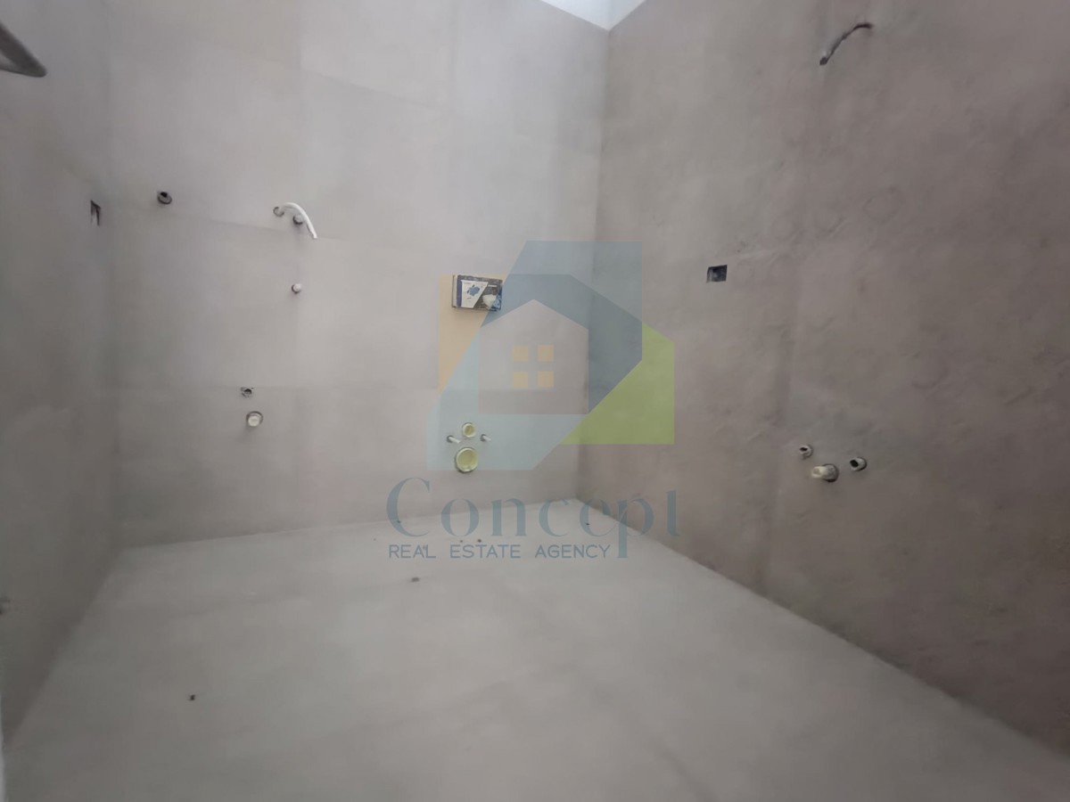 Poreč, okolica, Stan na prvem nadstropju z dvema spalnicama in pogledom na morje