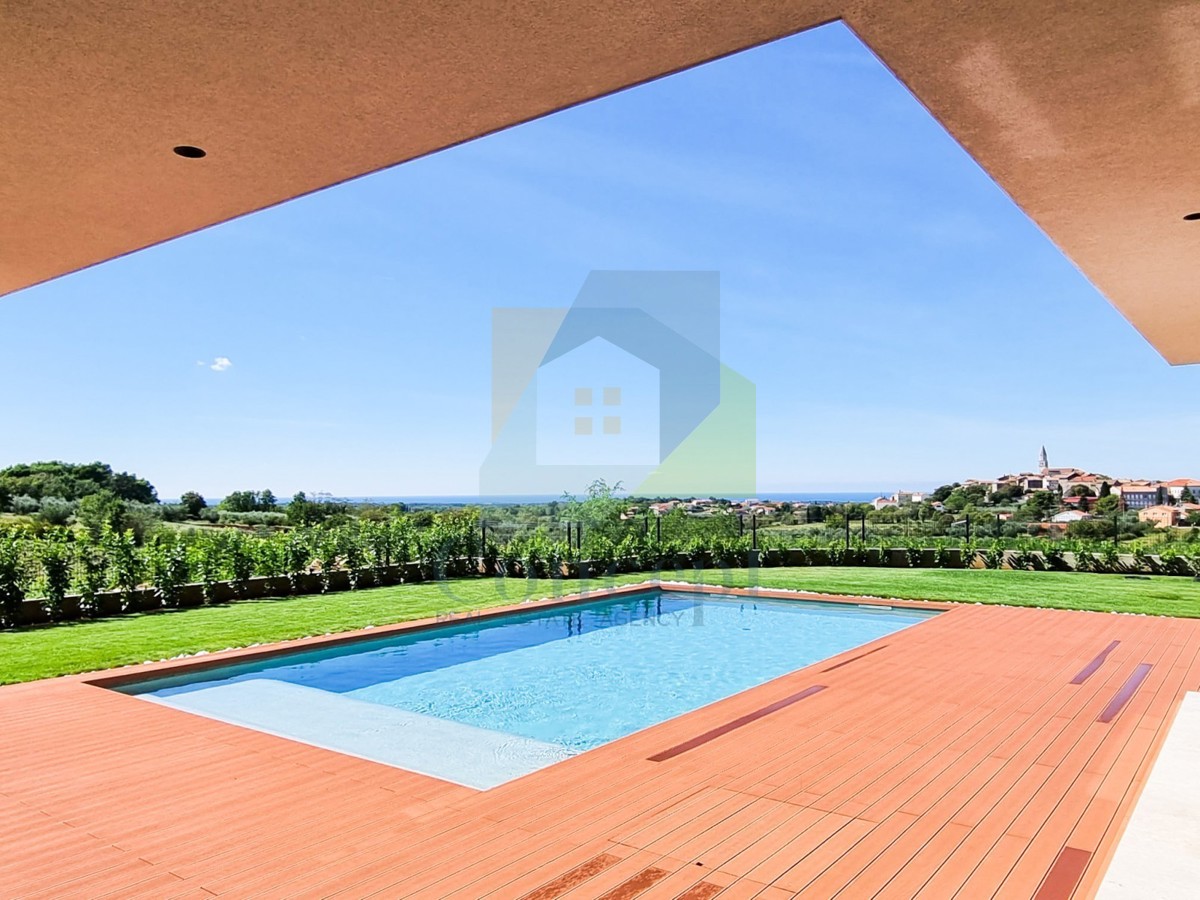 Poreč, okolica, Luksuzna vila s bazenom in pogledom na morje, 12 km od morja