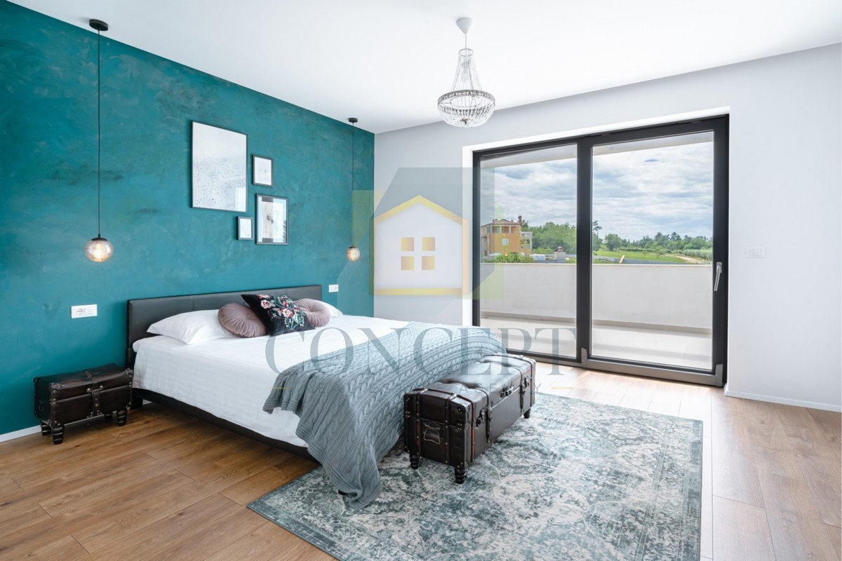 Poreč, okolica, Luksuzna vila s panoramskim pogledom na morje, 10 km od morja