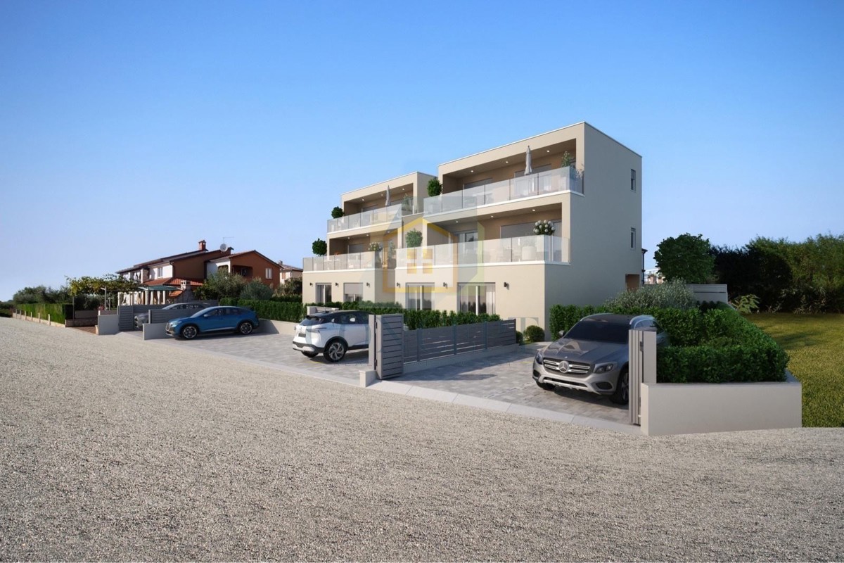 Poreč, okolica, Luksuzni dvoetažni stan s 3 spalnice in pogledom na morje, 7 km od morja