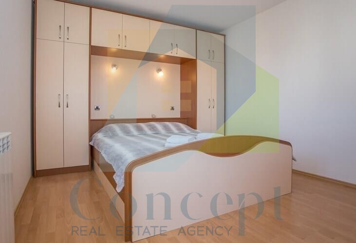 Poreč, Luksuzna lokacija, Apartmanska hiša 750 m od morja