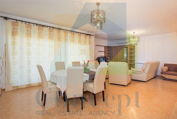 Poreč, Luksuzna lokacija, Apartmanska hiša 750 m od morja