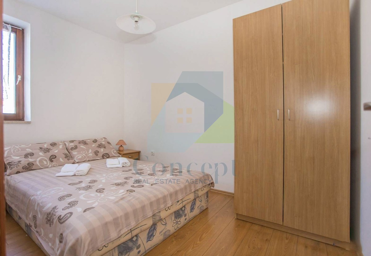 Poreč, Luksuzna lokacija, Apartmanska hiša 750 m od morja