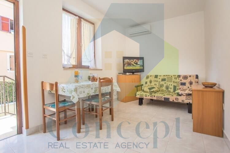 Poreč, Luksuzna lokacija, Apartmanska hiša 750 m od morja